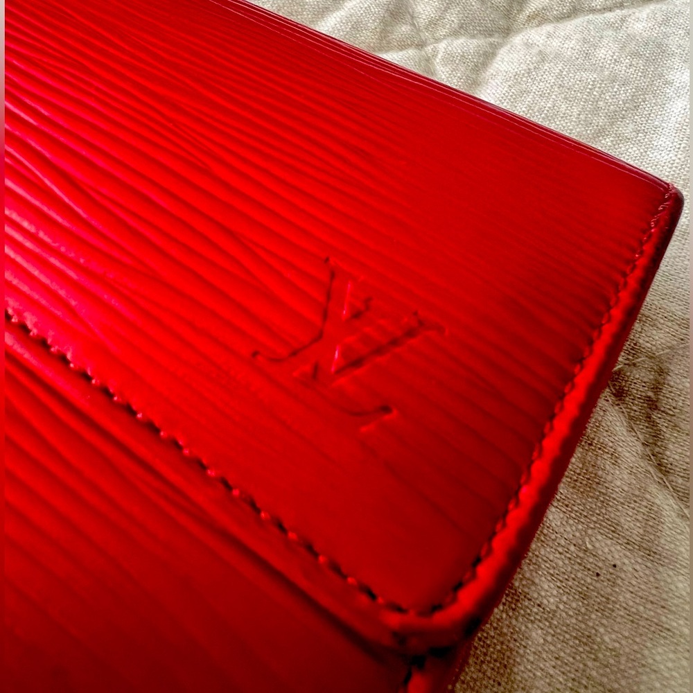 Louis Vuitton epi red wallet